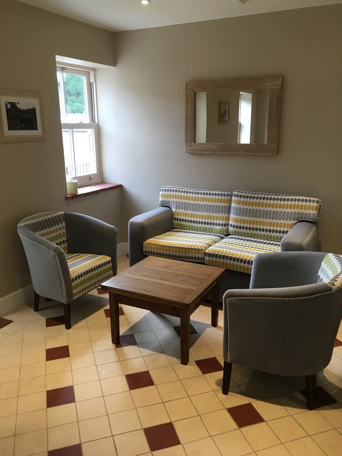Greyhound Inn Wilton Wilton  Eksteriør bilde