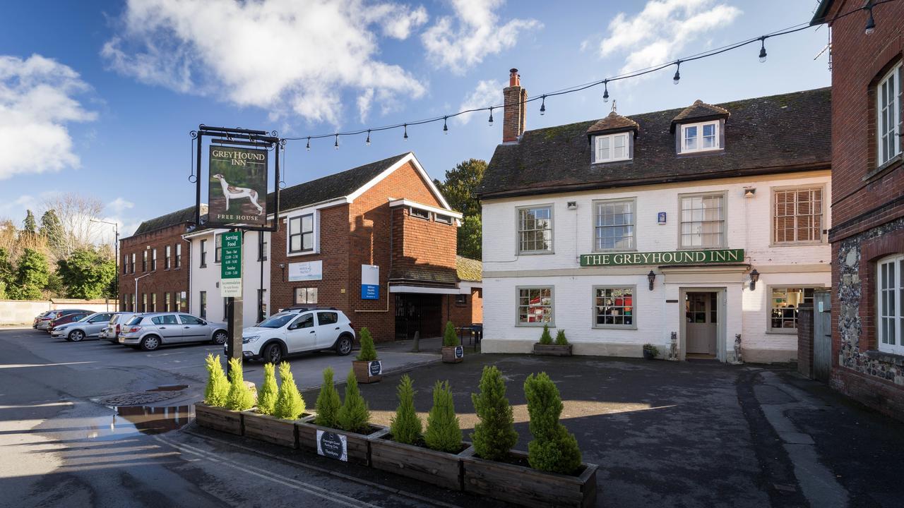 Greyhound Inn Wilton Wilton  Eksteriør bilde