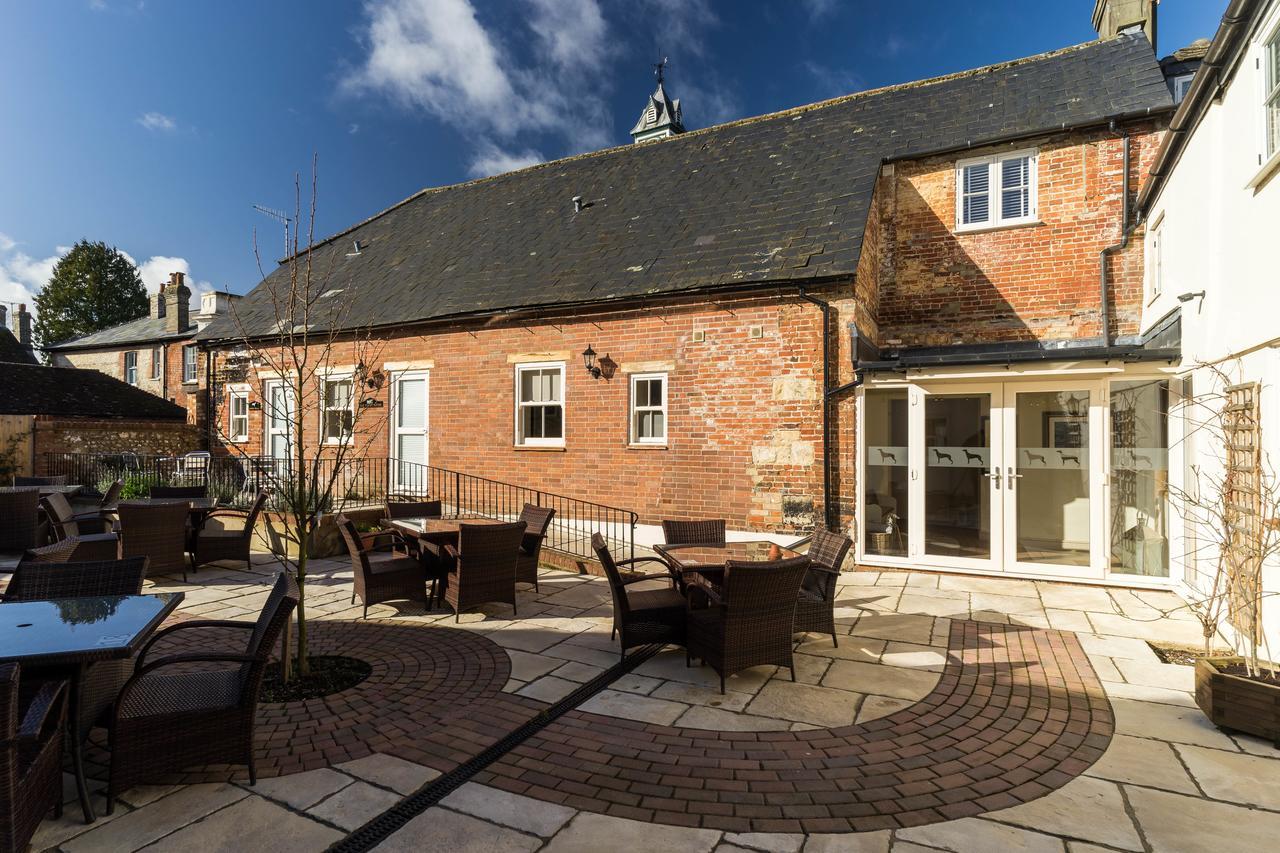 Greyhound Inn Wilton Wilton  Eksteriør bilde