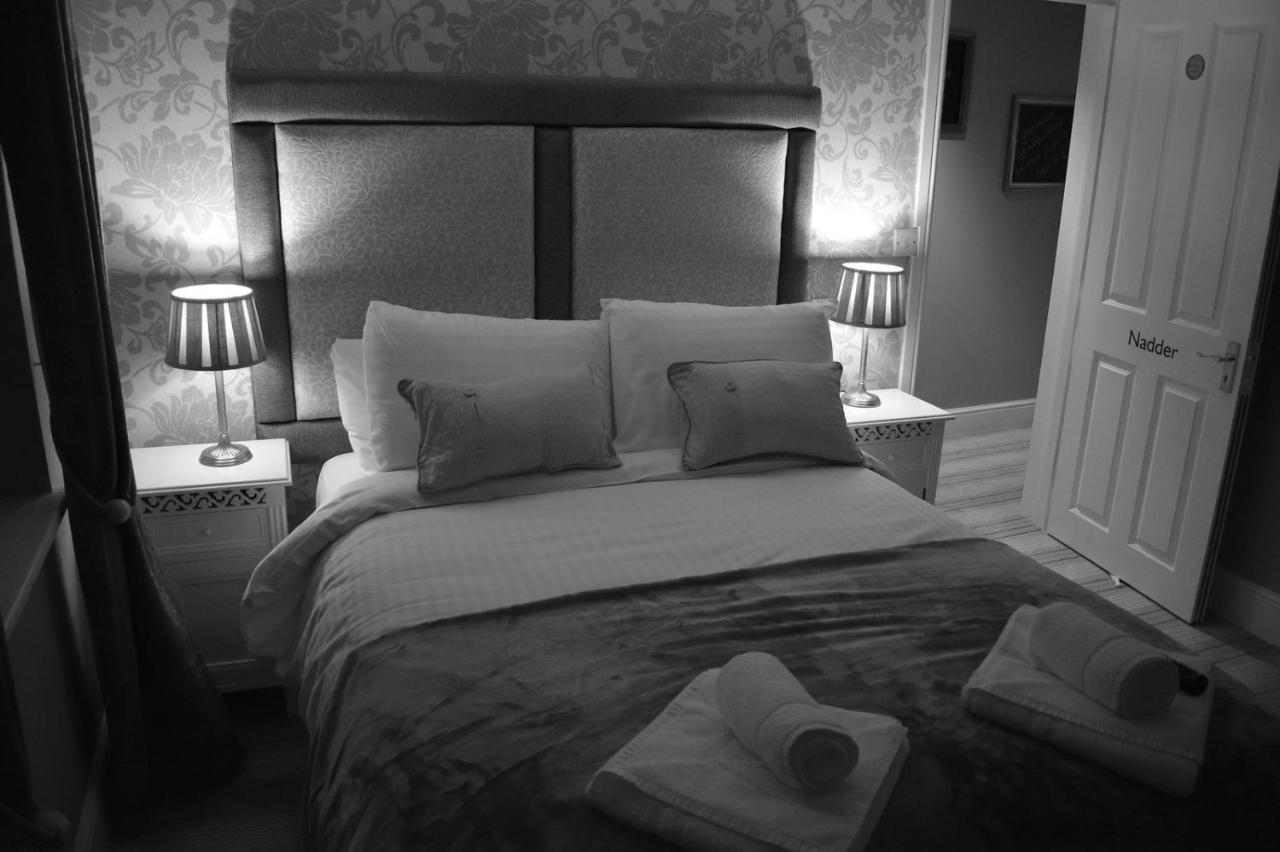 Greyhound Inn Wilton Wilton  Eksteriør bilde